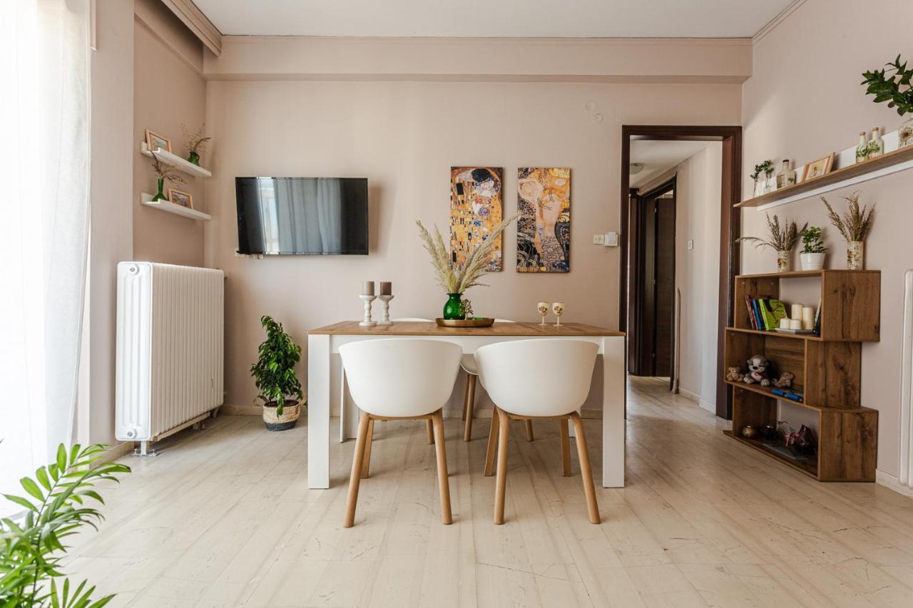 Ferienwohnung Cozy Seaside Penthouse With Sea & Mountain View. Volos Exterior foto